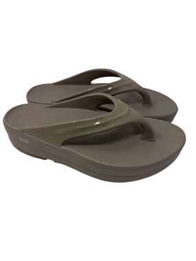 OOFOS OOmega OOlala Sandals